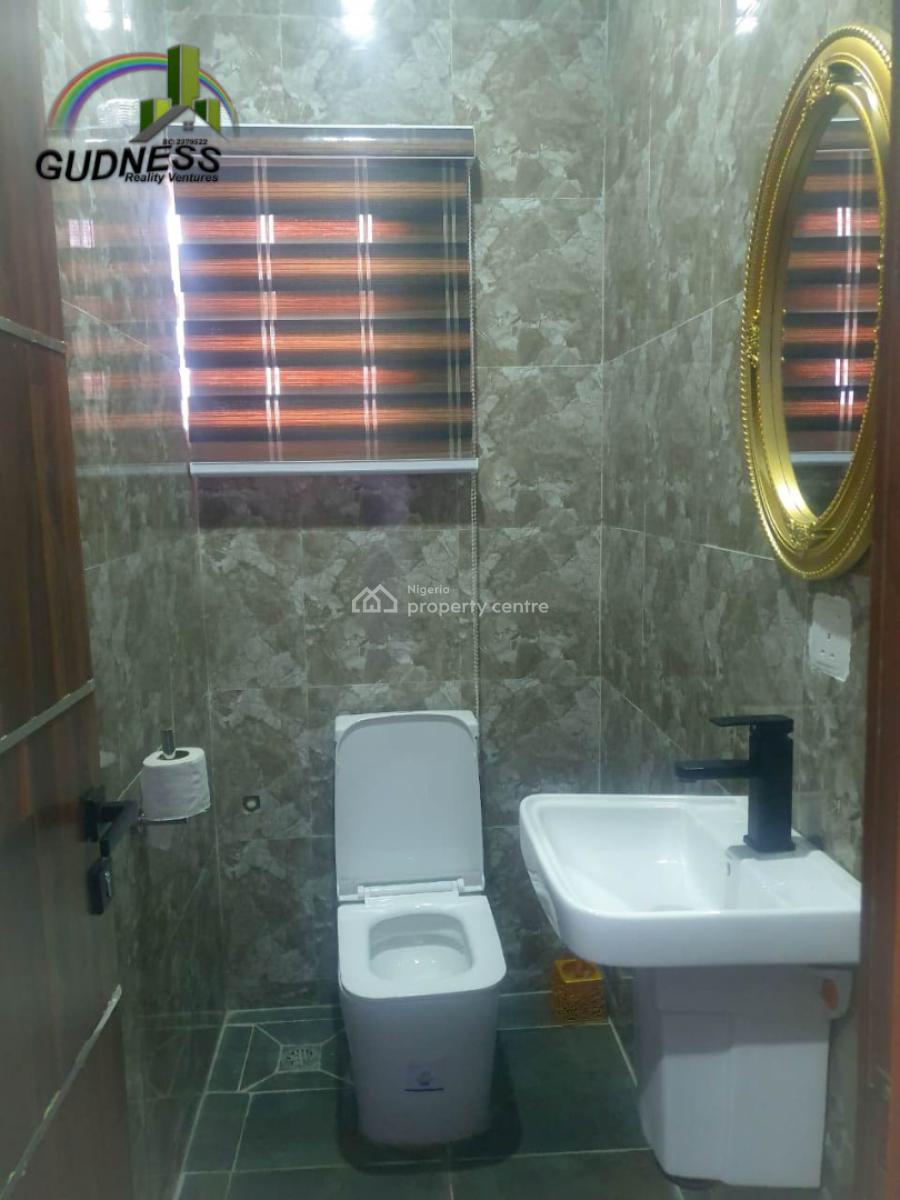 Fully Equipped 11-room Hotel, Idado, Lekki, Lagos, Hotel / Guest House for Sale