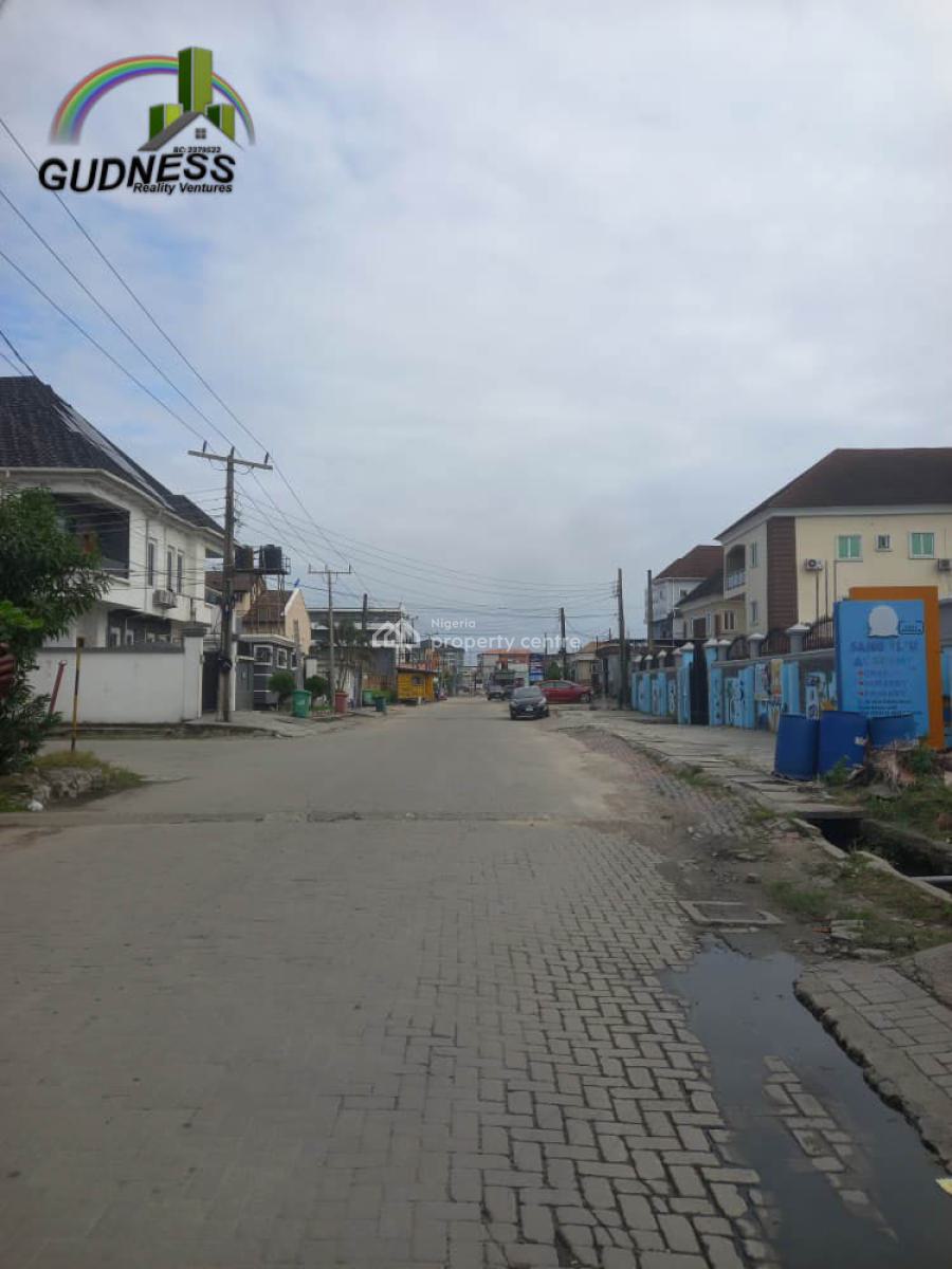 Fully Equipped 11-room Hotel, Idado, Lekki, Lagos, Hotel / Guest House for Sale