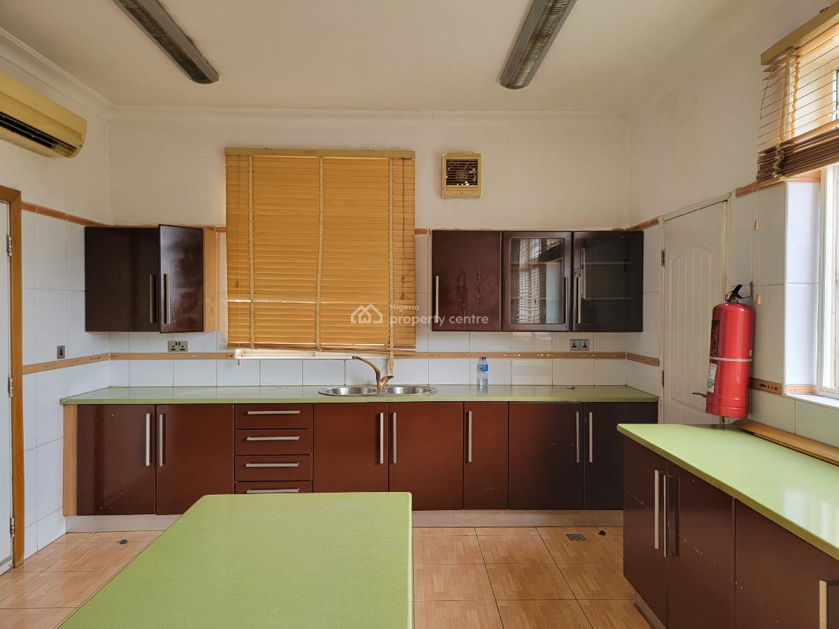 3 Bedroom Serviced Apartment with Bq, Maitama District, Abuja, Flat / Apartment for Rent