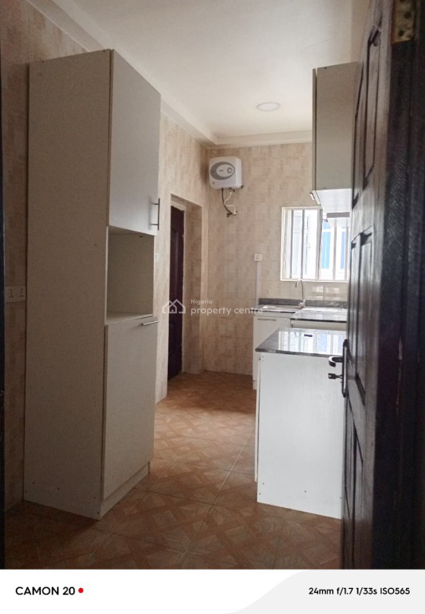 a Spacious 2 Bedroom in a Secure Estate, Royal Palm Will Estate, Badore, Ajah, Lagos, Flat / Apartment for Rent