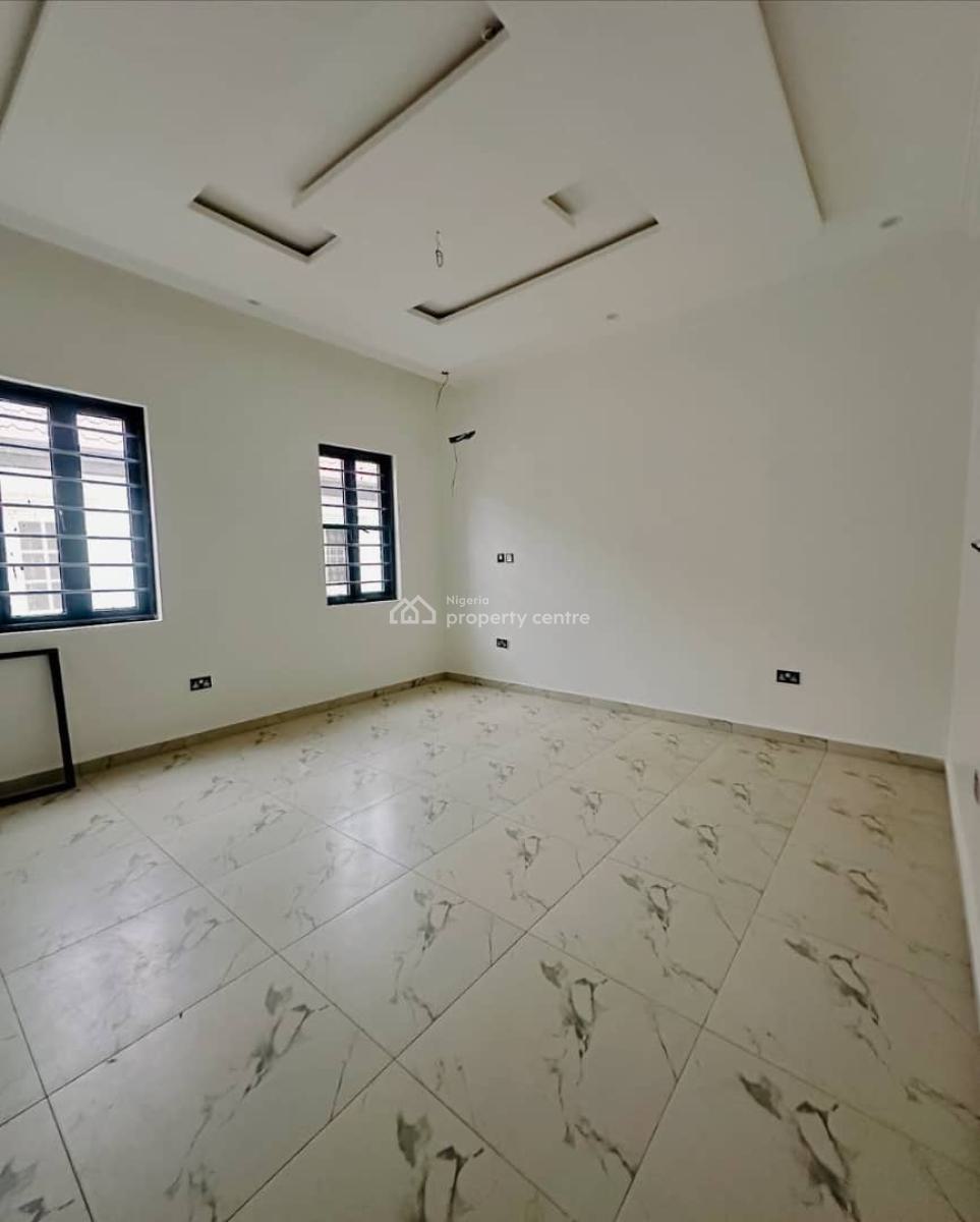 Exquisite 4 Bedroom Terrace Duplex with Bq in Serene Environment, Surulere, Lagos, Terraced Duplex for Sale