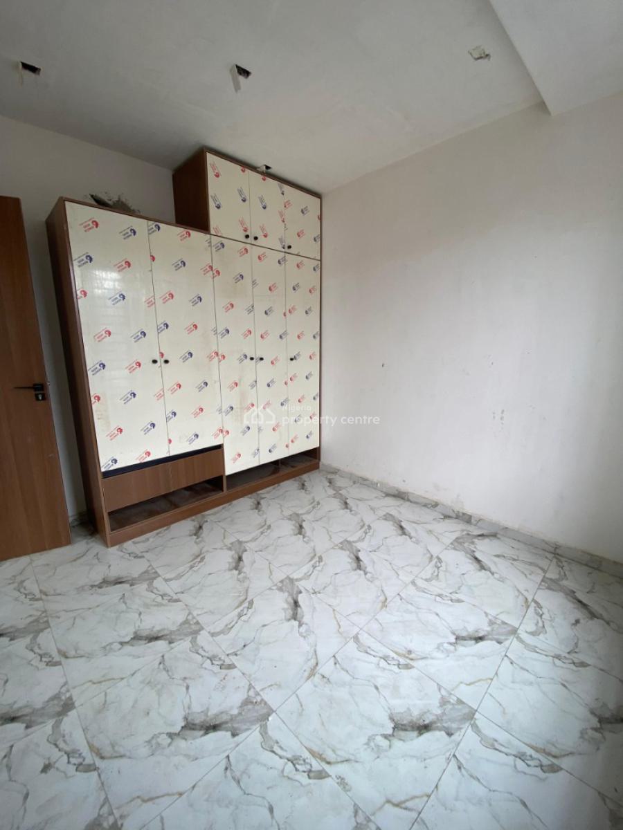 Fully Automated 1 Bedroom Apartment with Elevator, Pool, Gym, Orchid, Ikota, Lekki, Lagos, Flat / Apartment for Sale