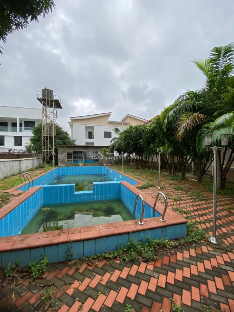 Luxury Residential Compound, Katampe Extension, Katampe, Abuja, Hotel / Guest House for Rent