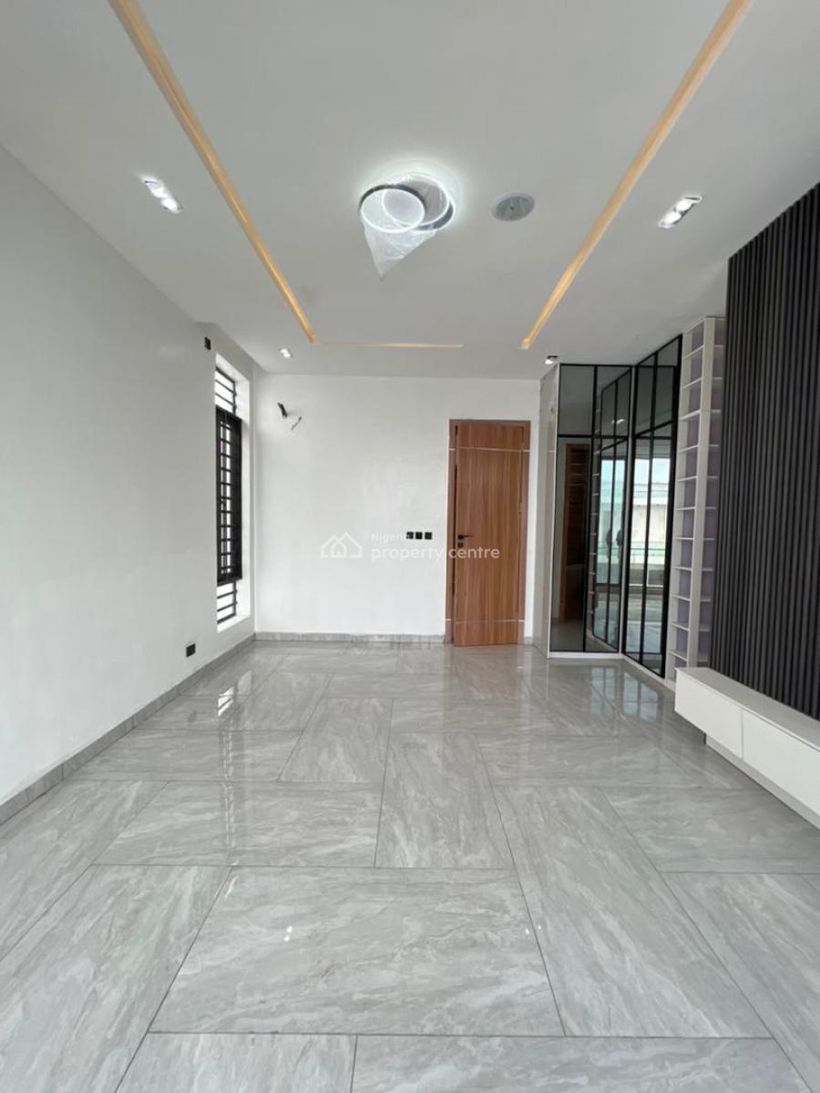 Spacious 4 Bedroom Fully  Detached Duplex with a Bq with a Massive Compound, Orchid, Lekki, Lagos, Detached Duplex for Sale