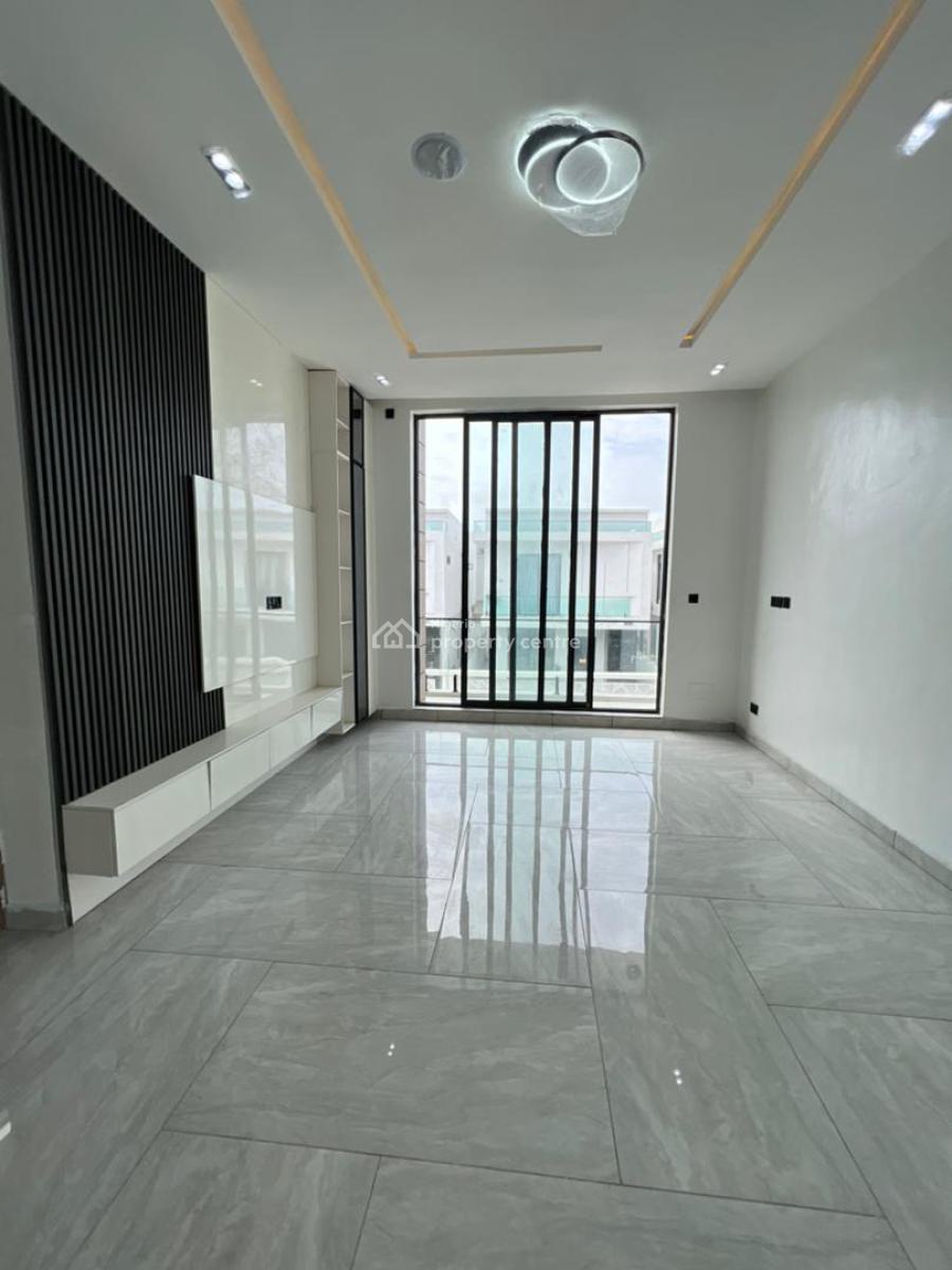Spacious 4 Bedroom Fully  Detached Duplex with a Bq with a Massive Compound, Orchid, Lekki, Lagos, Detached Duplex for Sale