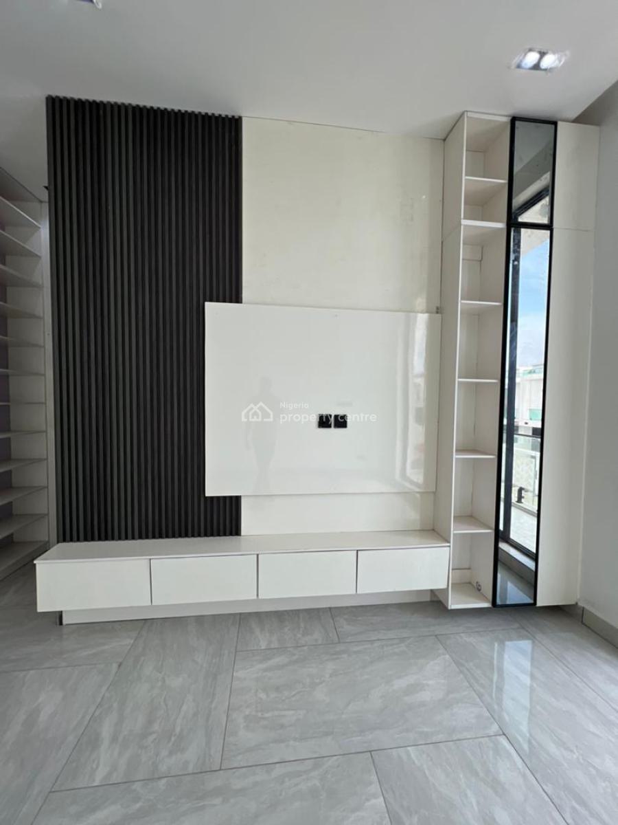 Spacious 4 Bedroom Fully  Detached Duplex with a Bq with a Massive Compound, Orchid, Lekki, Lagos, Detached Duplex for Sale