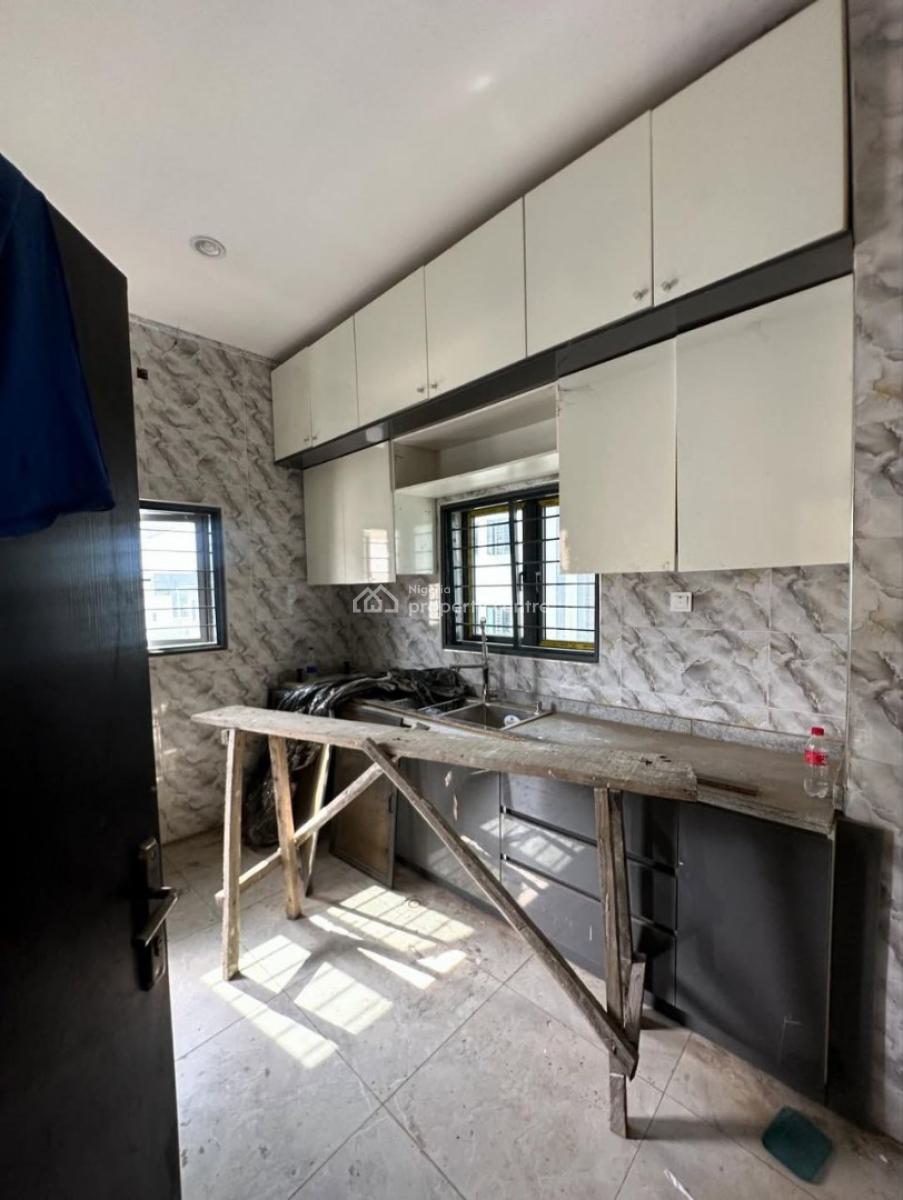 Classic 3 Bedroom Apartment, Jahi, Abuja, Flat / Apartment for Rent