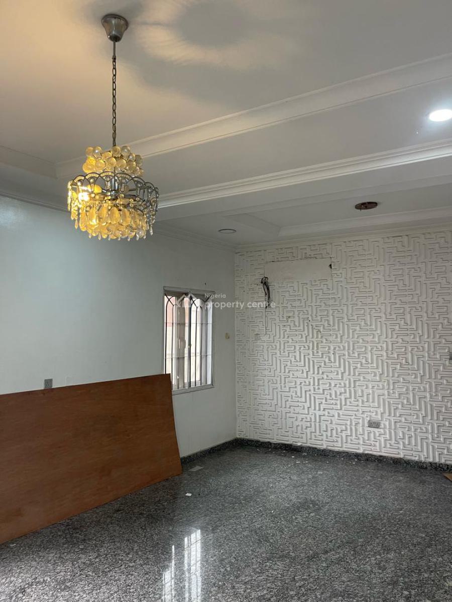 Sweet Parlor Space Shared Apartment, Cluster 1 Estate, Lekki, Lagos, Self Contain (single Rooms) for Rent