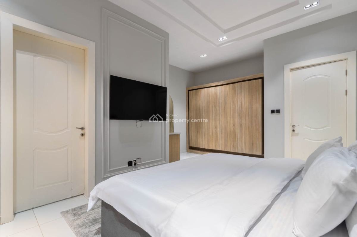 Brand New 2 Bedroom Penthouse Seaview with Ps5, Lekki Phase 1, Lekki, Lagos, Flat / Apartment Short Let