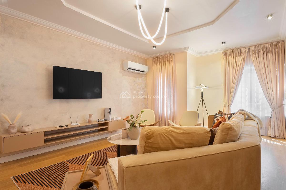 Newly Furnished 1 Bedroom Apartment with Ps5, Ikate, Lekki, Lagos, Mini Flat (room and Parlour) Short Let