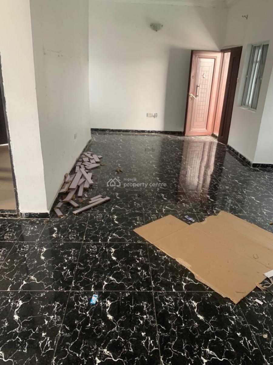 Lovely Nice 2 Bedroom Flat Upstairs, Mobil Road Ilaje, Ajah, Lagos, Flat / Apartment for Rent