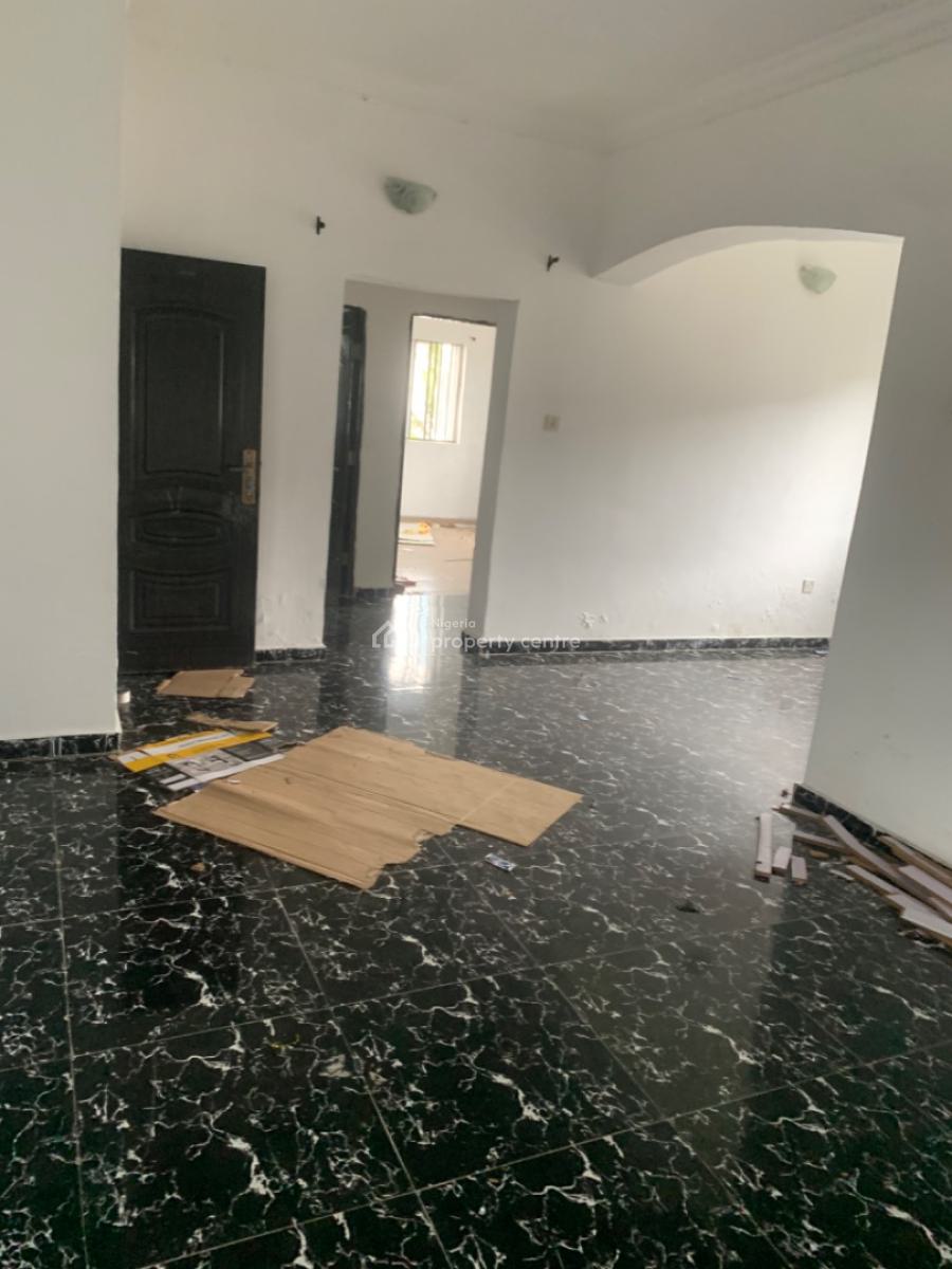 Lovely Nice 2 Bedroom Flat Upstairs, Mobil Road Ilaje, Ajah, Lagos, Flat / Apartment for Rent