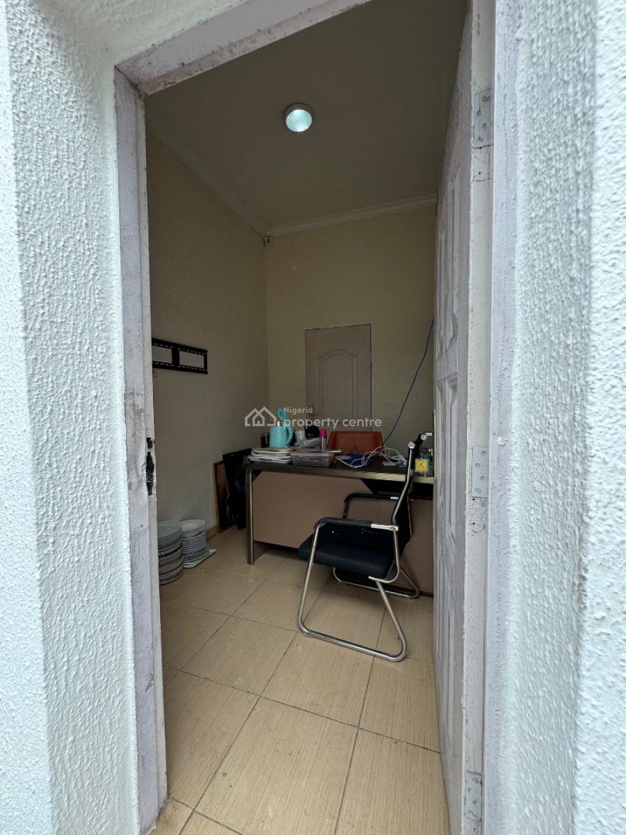 Luxuryservice Furnished Or Unfurnished 3 Bedrom Duplex with  Pool Gym, Orchid Road Lekki, Lekki, Lagos, Terraced Duplex for Rent