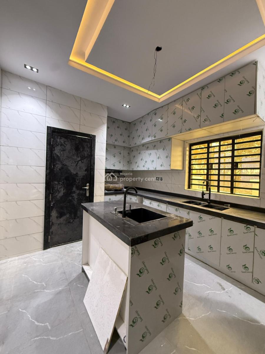 Luxury 4 Bedroom Modern Duplex with Bq in a Prime Estate, Carlton Gate Estate, Beside Kolapo Ishola Estate, Akobo, Ibadan, Oyo, Detached Duplex for Sale