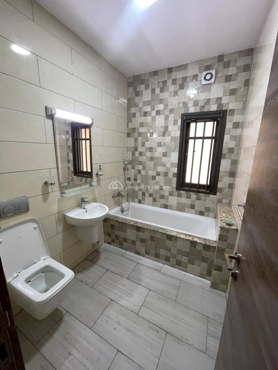 Exquisitely Designed 3 Bedroom Serviced Terrace Duplex, Bq,pool,gym .., Serene Neighborhood Inside a Gated Mini Estate, Maitama District, Abuja, Terraced Duplex for Rent