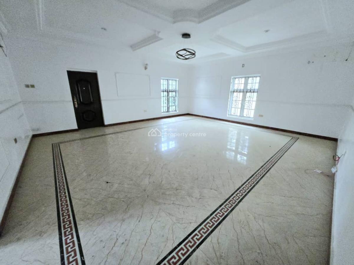 Lovely Spacious 4 Units of 3-bedroom Apartments, Lekki Phase 1, Lekki, Lagos, Flat / Apartment for Rent