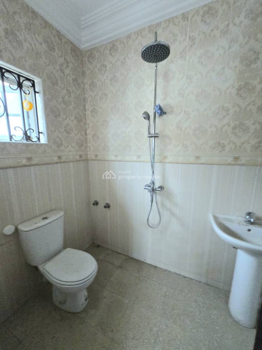 Lovely Spacious 4 Units of 3-bedroom Apartments, Lekki Phase 1, Lekki, Lagos, Flat / Apartment for Rent
