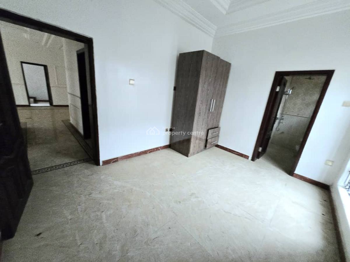 Lovely Spacious 4 Units of 3-bedroom Apartments, Lekki Phase 1, Lekki, Lagos, Flat / Apartment for Rent