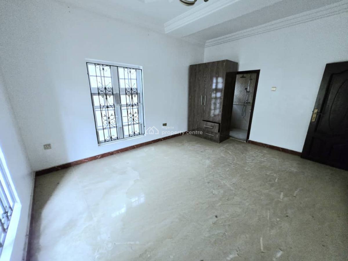 Lovely Spacious 4 Units of 3-bedroom Apartments, Lekki Phase 1, Lekki, Lagos, Flat / Apartment for Rent