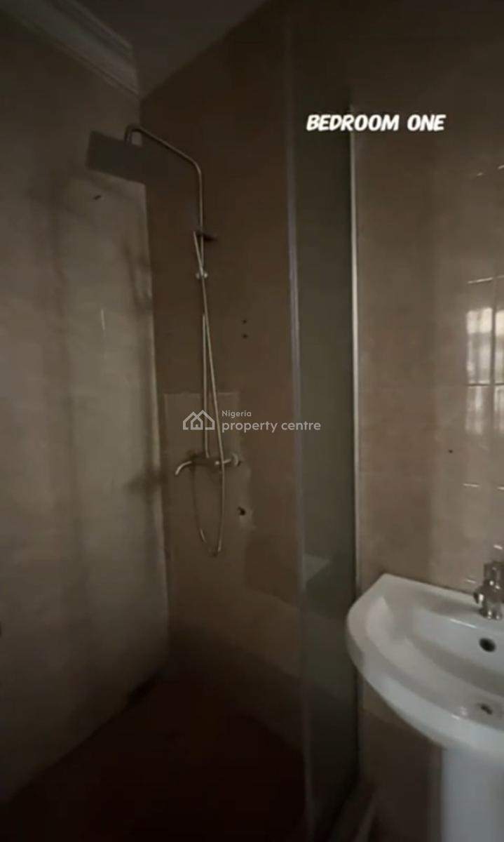 Newly Built and Massive 2 Bedroom Apartment - Video Avail, Ikate Right Chisco ,ikate, Lekki, Lagos, Flat / Apartment for Rent