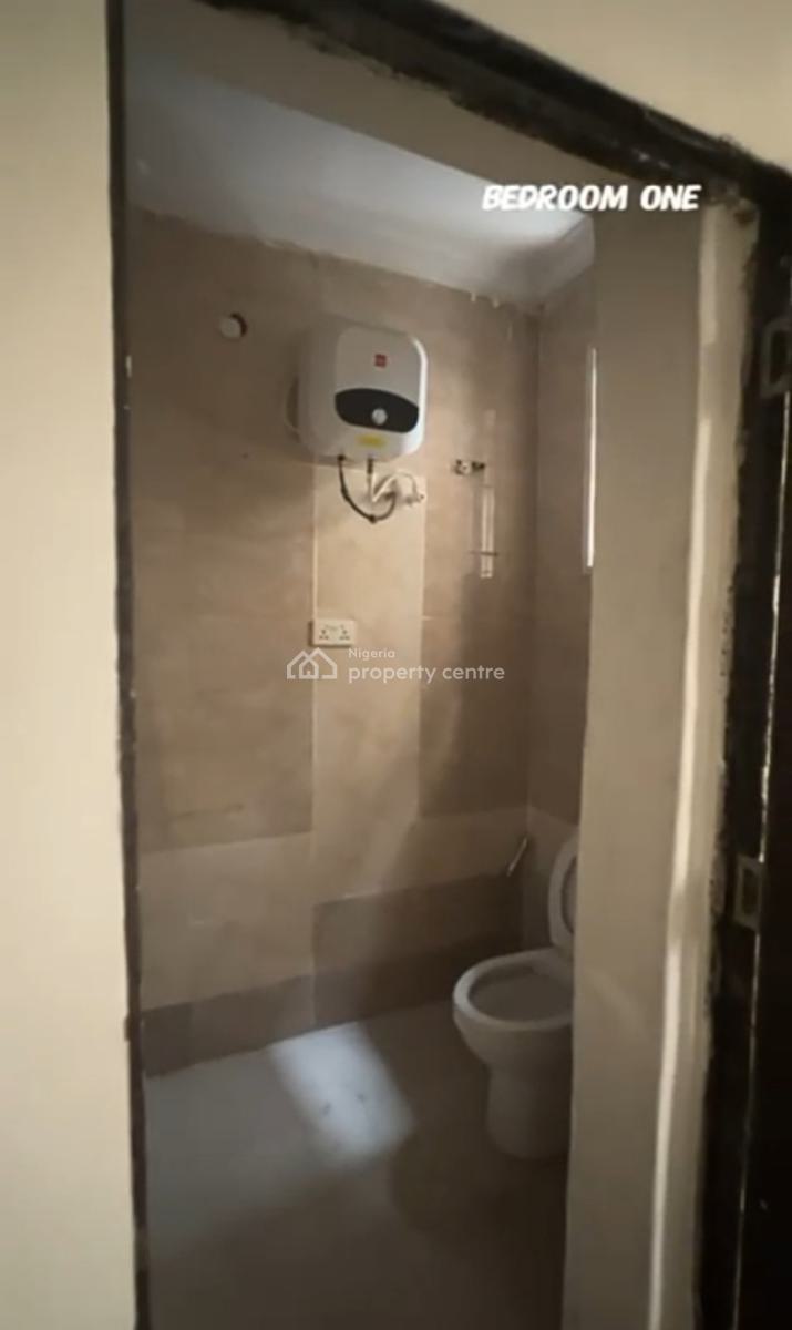 Newly Built and Massive 2 Bedroom Apartment - Video Avail, Ikate Right Chisco ,ikate, Lekki, Lagos, Flat / Apartment for Rent