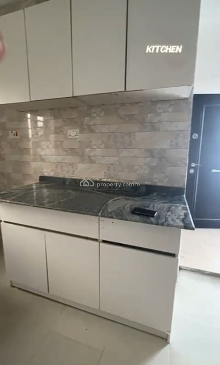 Newly Built and Massive 2 Bedroom Apartment - Video Avail, Ikate Right Chisco ,ikate, Lekki, Lagos, Flat / Apartment for Rent
