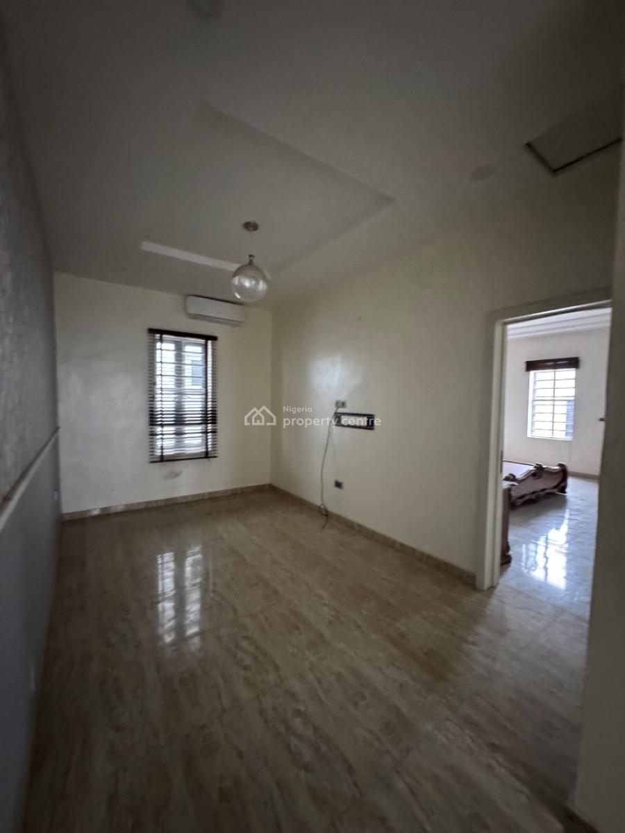 Service Awuf 4 Bedroom Duplex Fully Detached with Bq Can Park 3 Cars, Orchid Road Lekki Before Round About, Lekki, Lagos, Detached Duplex for Rent
