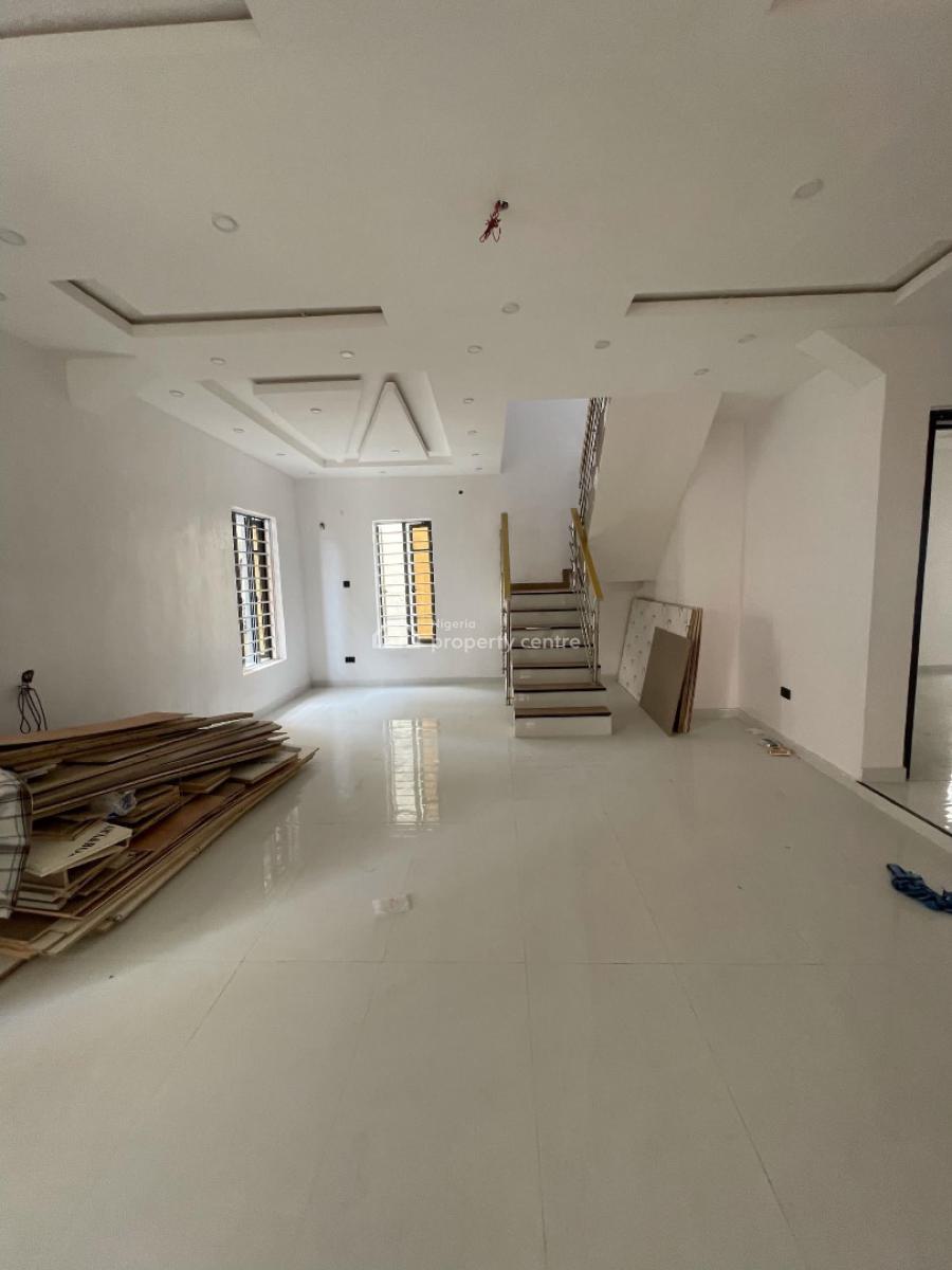 Beautifully Built 5-bedroom Fully Detached Duplex + Bq in an Estate, Perfect for Luxury Family Living, Premium Rental Income, Or Airbnb, Yaba, Lagos, Detached Duplex for Sale