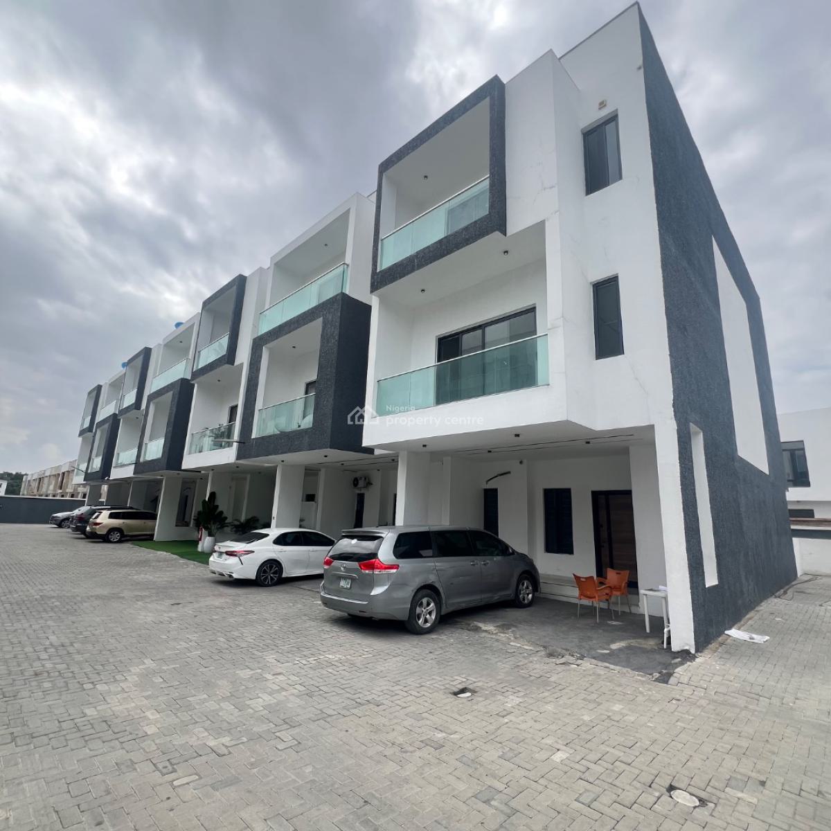 4 Bed&bq 180 Million  Ikota, Lagos, Ikota, Lekki, Lagos, Terraced Duplex for Sale