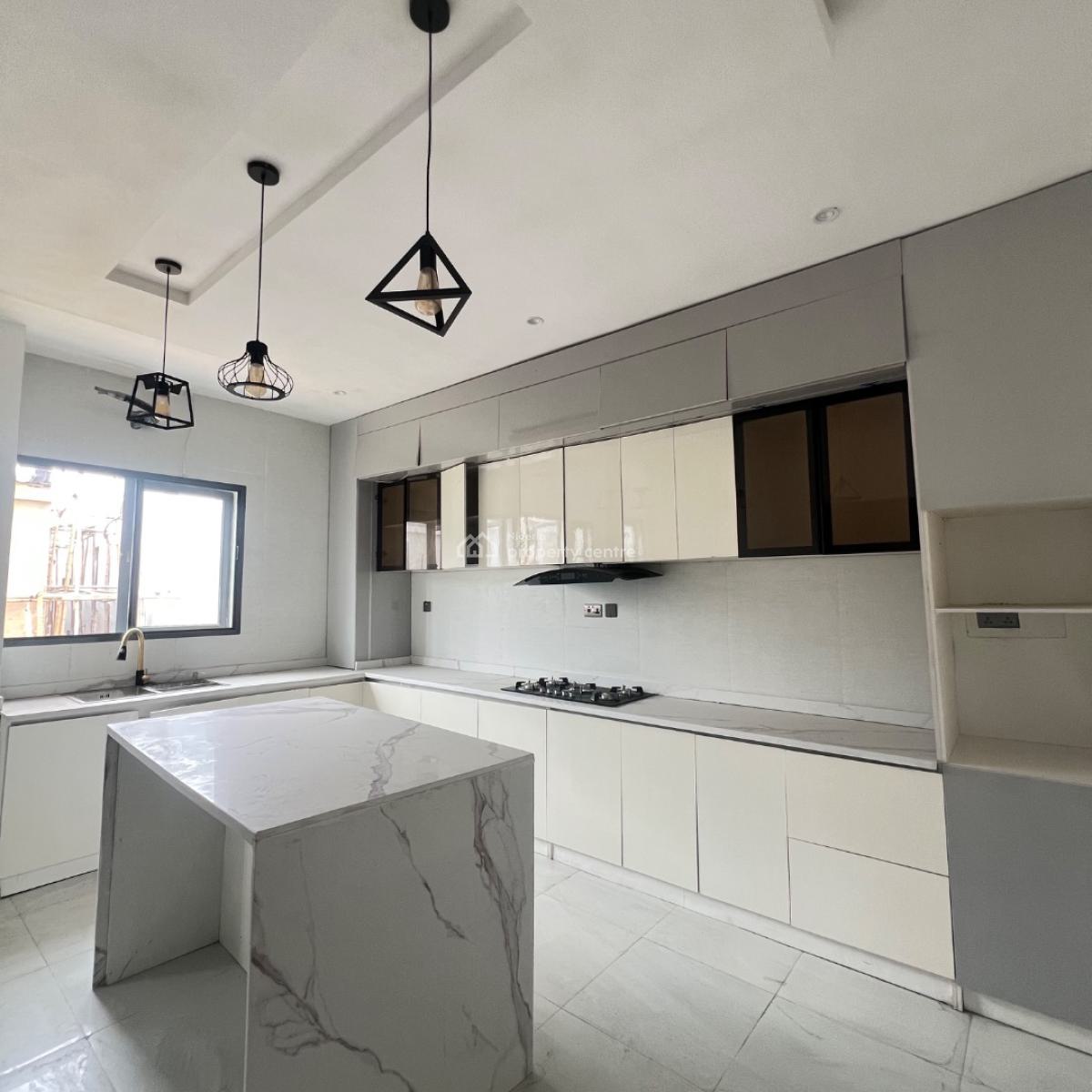 4 Bed&bq 180 Million  Ikota, Lagos, Ikota, Lekki, Lagos, Terraced Duplex for Sale
