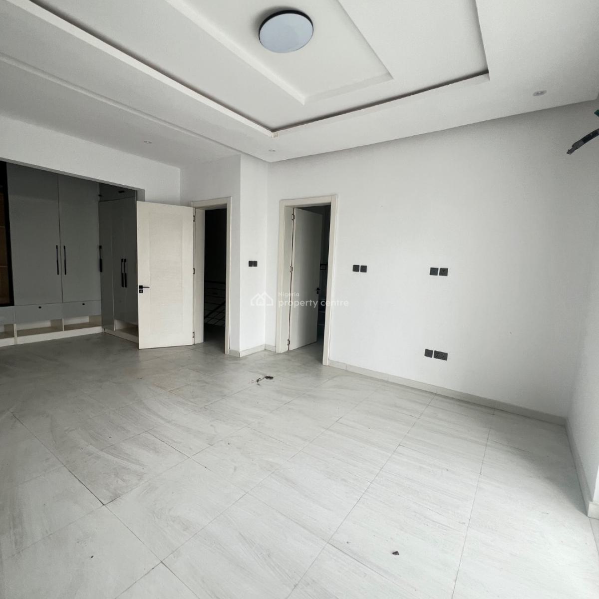 4 Bed&bq 180 Million  Ikota, Lagos, Ikota, Lekki, Lagos, Terraced Duplex for Sale