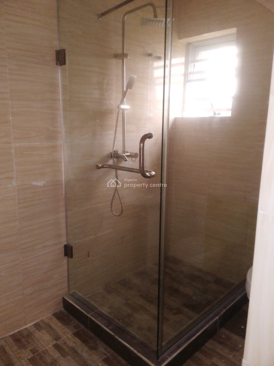 Well Maintained 3 Bedroom Flat, Oribanwa Phase2, Eputu, Ibeju Lekki, Lagos, Flat / Apartment for Rent