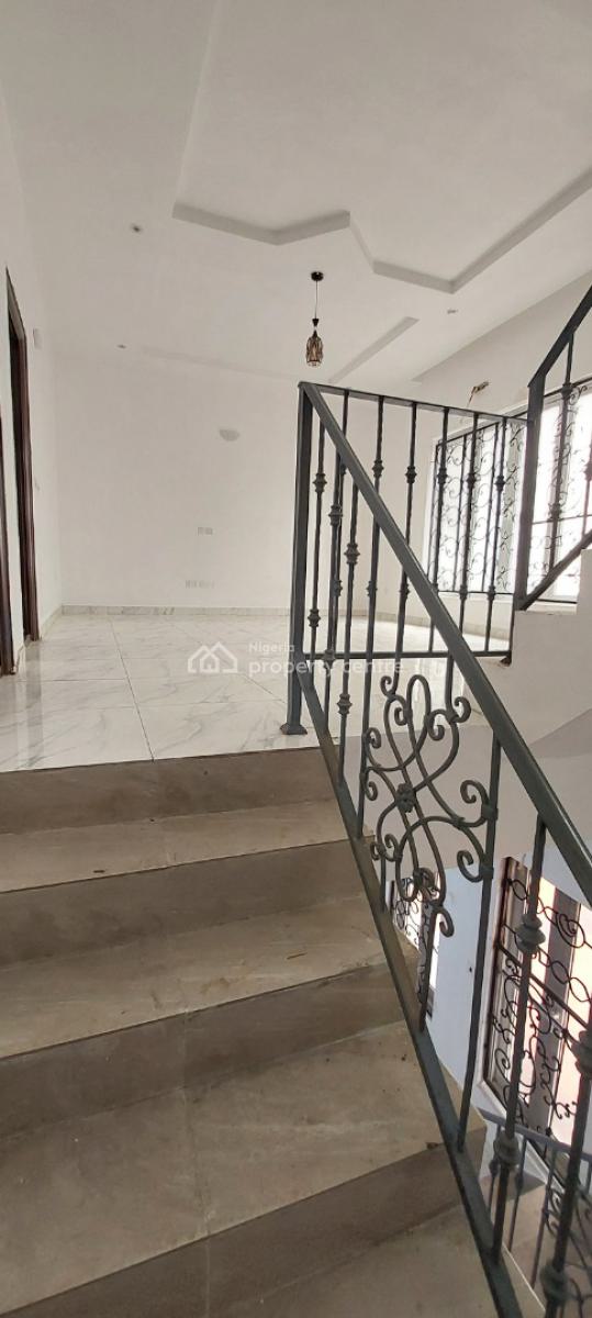 4 Bedroom Semi Detached Duplex with 1bq, Ilasan, Lekki, Lagos, Semi-detached Duplex for Rent