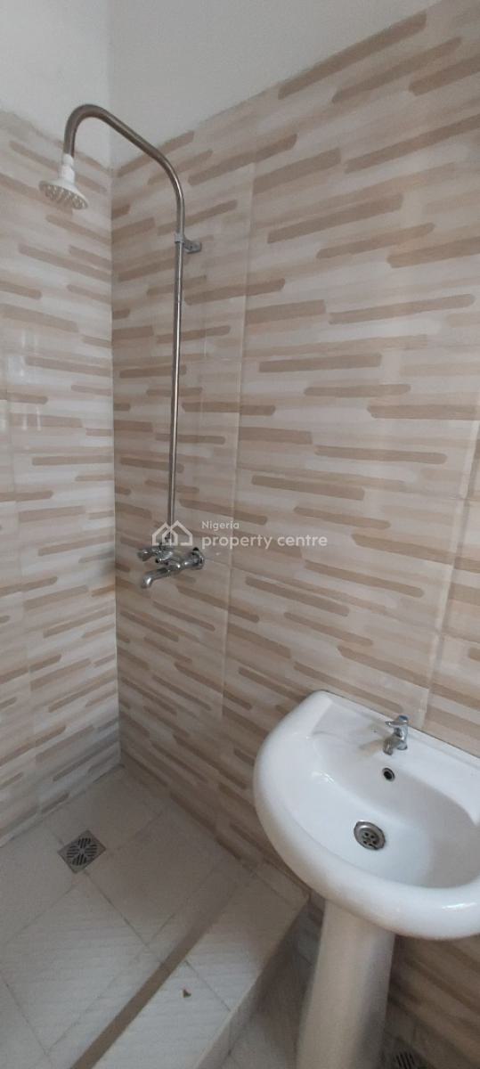 4 Bedroom Semi Detached Duplex with 1bq, Ilasan, Lekki, Lagos, Semi-detached Duplex for Rent