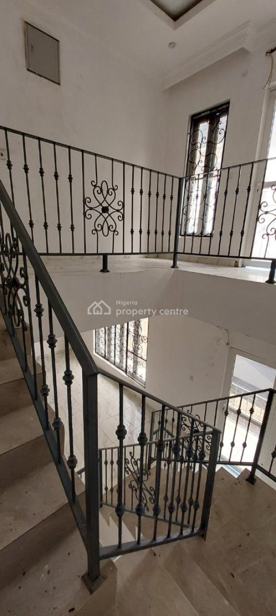 4 Bedroom Semi Detached Duplex with 1bq, Ilasan, Lekki, Lagos, Semi-detached Duplex for Rent