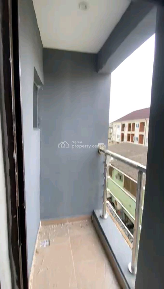 Newly Built Tastefully Spacious 2bedrm Upflat All Room En-suite, 22 Ijagbemi Street,off Pedro, Gbagada, Lagos, Flat / Apartment for Rent