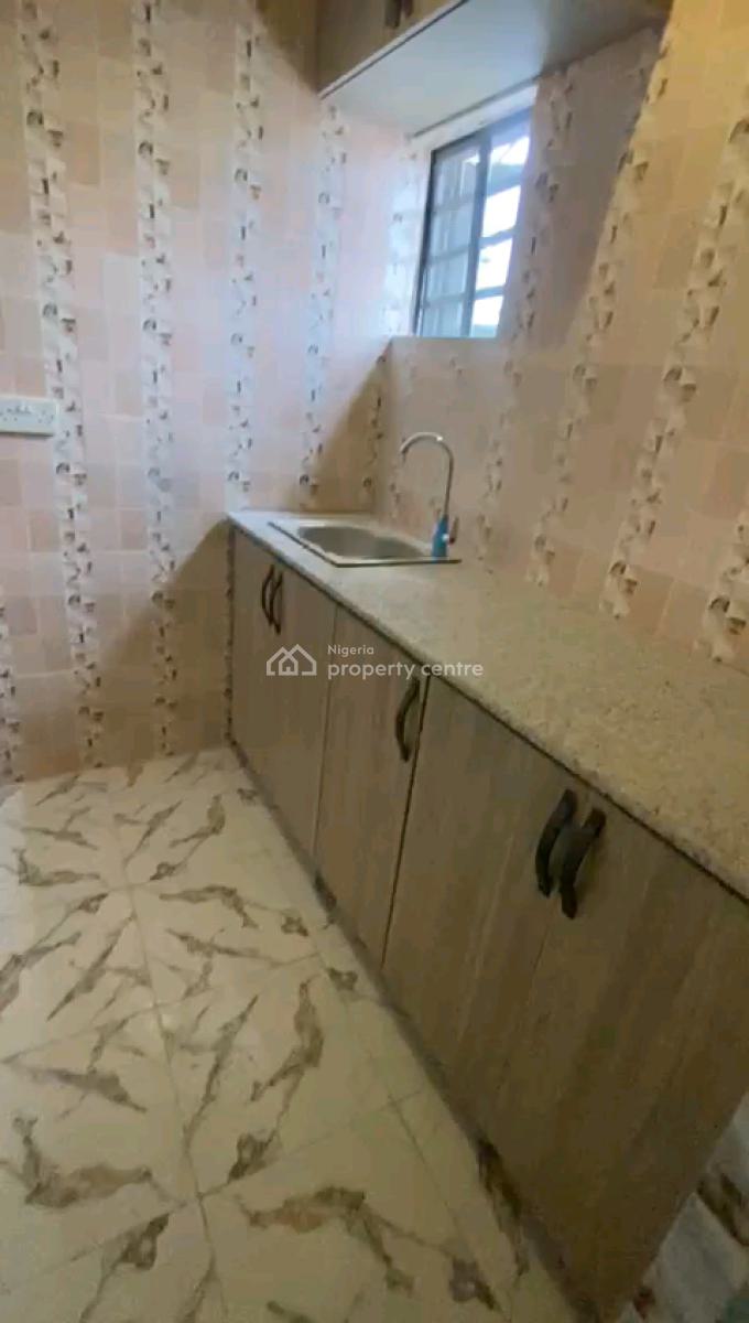Newly Built Tastefully Spacious 2bedrm Upflat All Room En-suite, 22 Ijagbemi Street,off Pedro, Gbagada, Lagos, Flat / Apartment for Rent