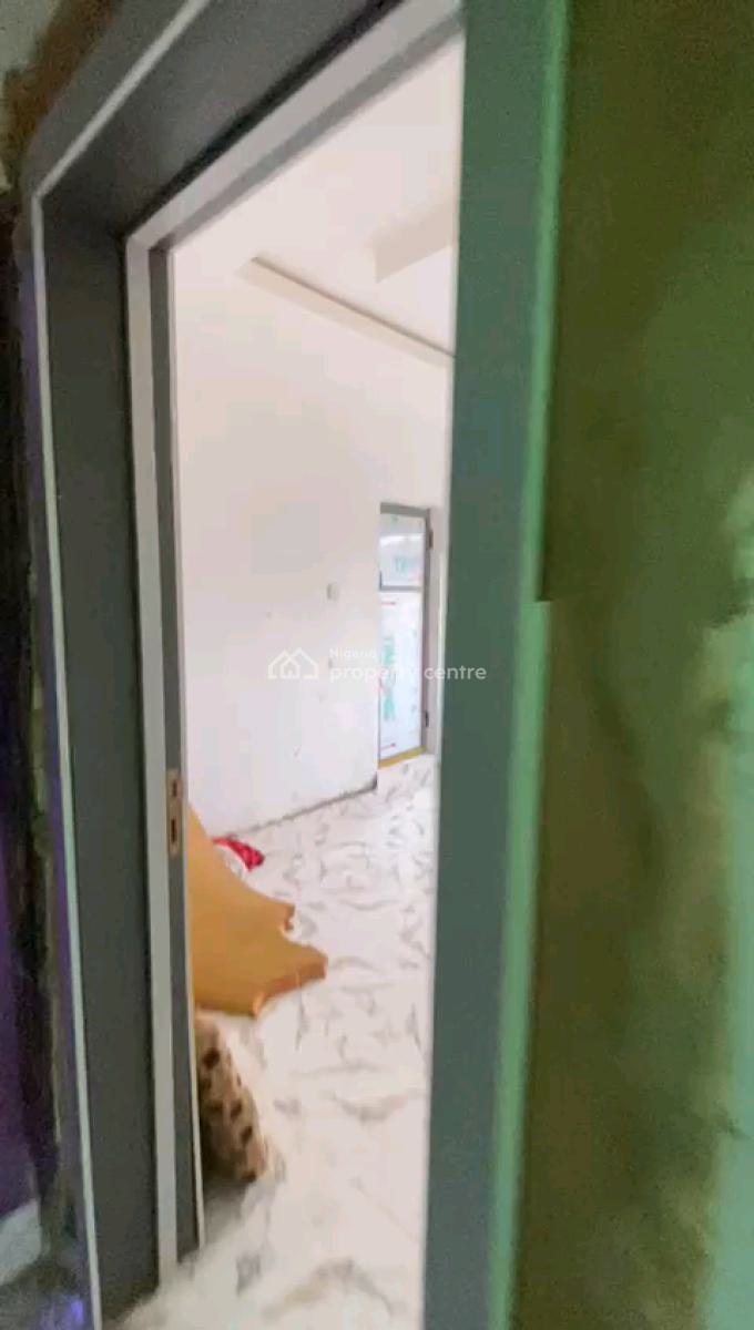 Newly Built Tastefully Spacious 2bedrm Upflat All Room En-suite, 22 Ijagbemi Street,off Pedro, Gbagada, Lagos, Flat / Apartment for Rent