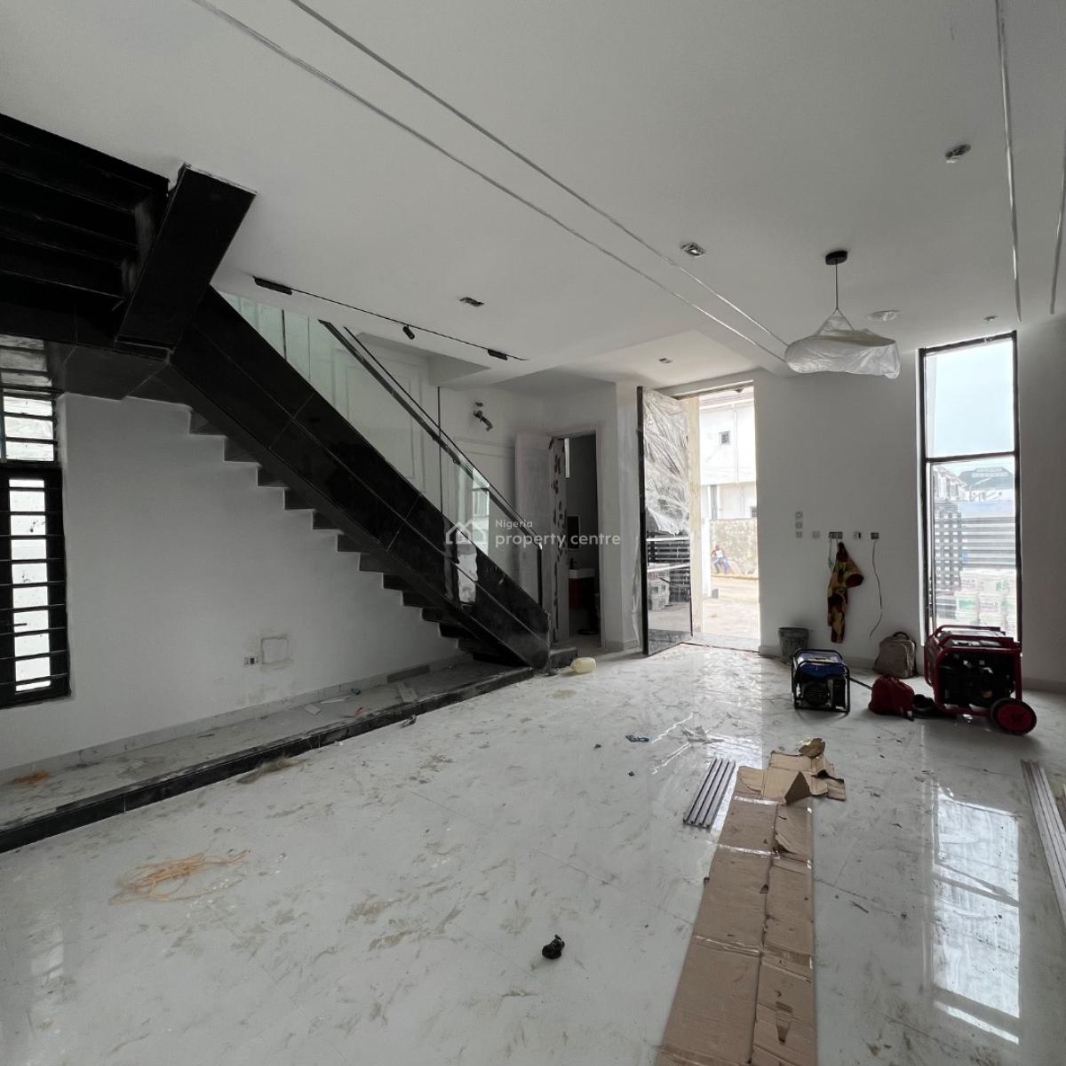 4 Bed&bq  190 Million  Ikota , Lagos, Ikota, Lekki, Lagos, Terraced Duplex for Sale