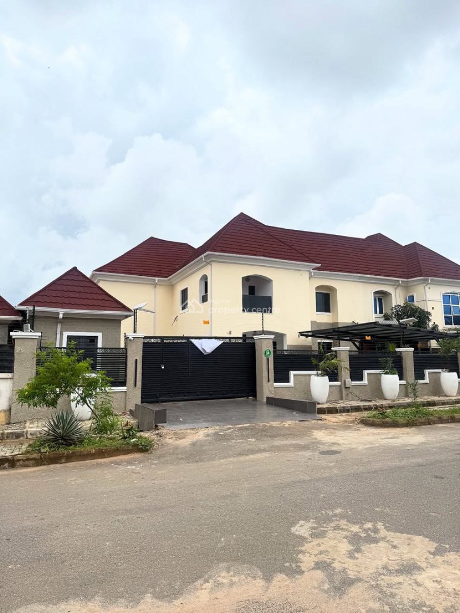 Luxurious 5 Bedroom Semi Detached Spacious Duplex, Bq, Gardens, Serene Neighborhood Inside an Estate, Guzape District, Abuja, Semi-detached Duplex for Sale