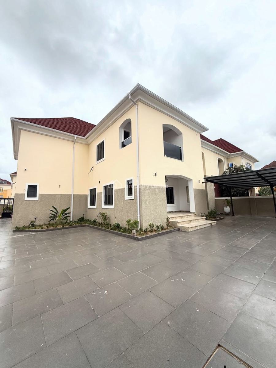 Luxurious 5 Bedroom Semi Detached Spacious Duplex, Bq, Gardens, Serene Neighborhood Inside an Estate, Guzape District, Abuja, Semi-detached Duplex for Sale