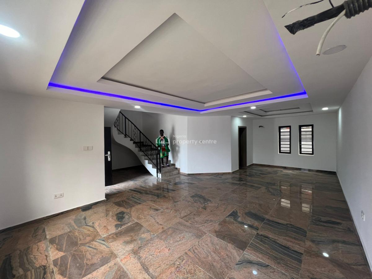 4 Bedroom Terraced Duplex, Ologolo, Lekki, Lagos, Terraced Duplex for Sale