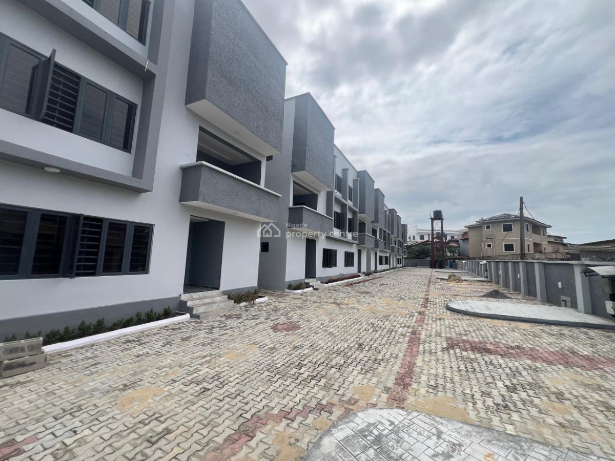 4 Bedroom Terraced Duplex, Ologolo, Lekki, Lagos, Terraced Duplex for Sale