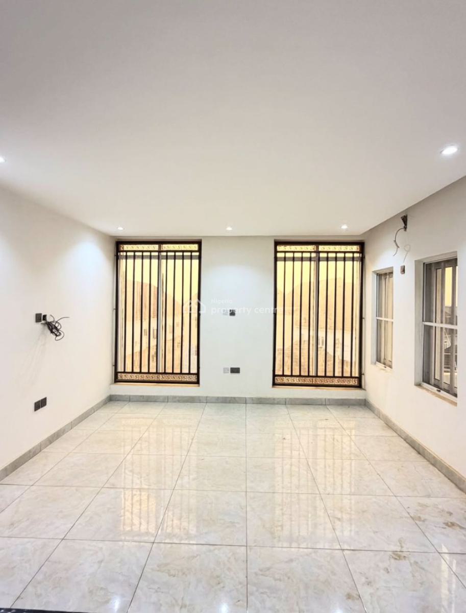 3 Bedrooms Terraced Duplex, Apo Resettlement, Apo, Abuja, Terraced Duplex for Sale