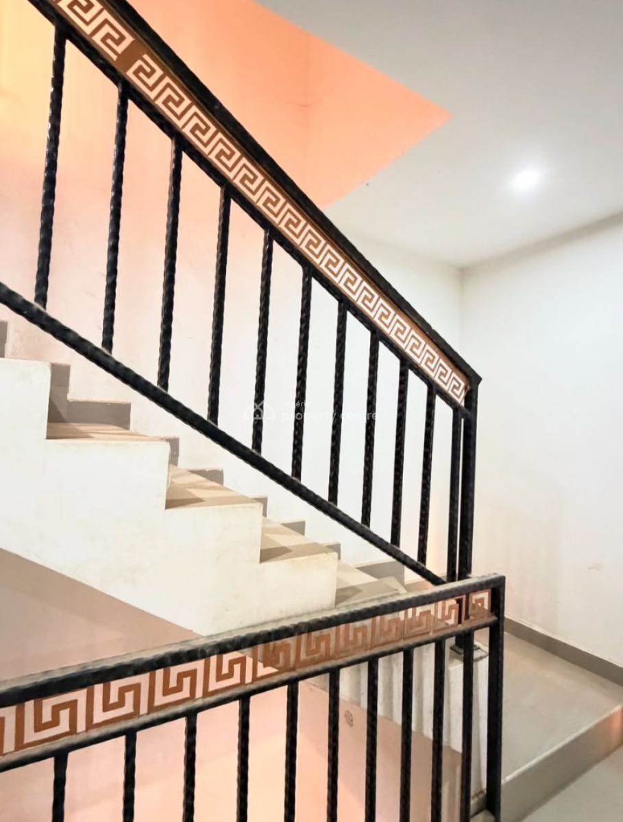3 Bedrooms Terraced Duplex, Apo Resettlement, Apo, Abuja, Terraced Duplex for Sale