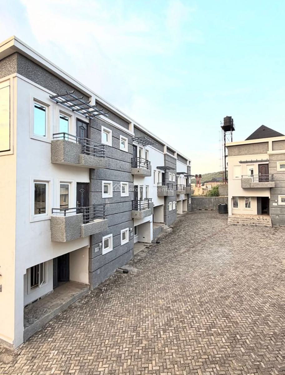 3 Bedrooms Terraced Duplex, Apo Resettlement, Apo, Abuja, Terraced Duplex for Sale