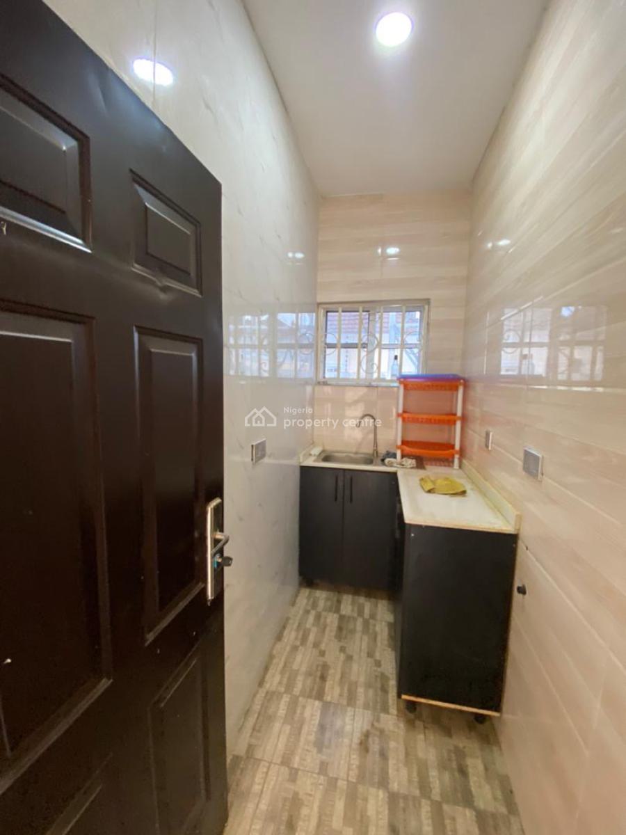 Excellent Standard Room Self Contain, Sungold Estate, Galadimawa, Abuja, Self Contain (single Rooms) for Rent