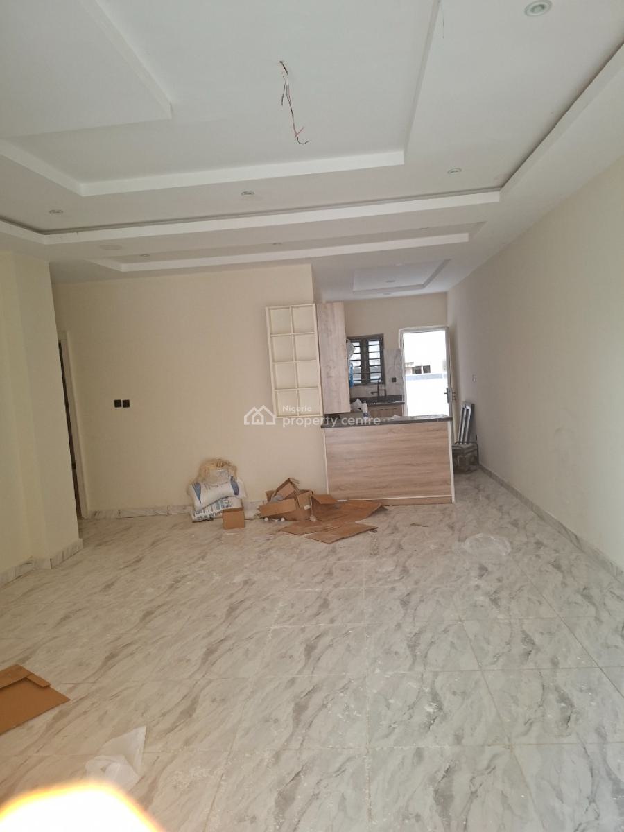 a Luxurious 3 Bedroom Block of Flats, Femi Gbajamilah Street, Jahi, Abuja, Flat / Apartment for Rent