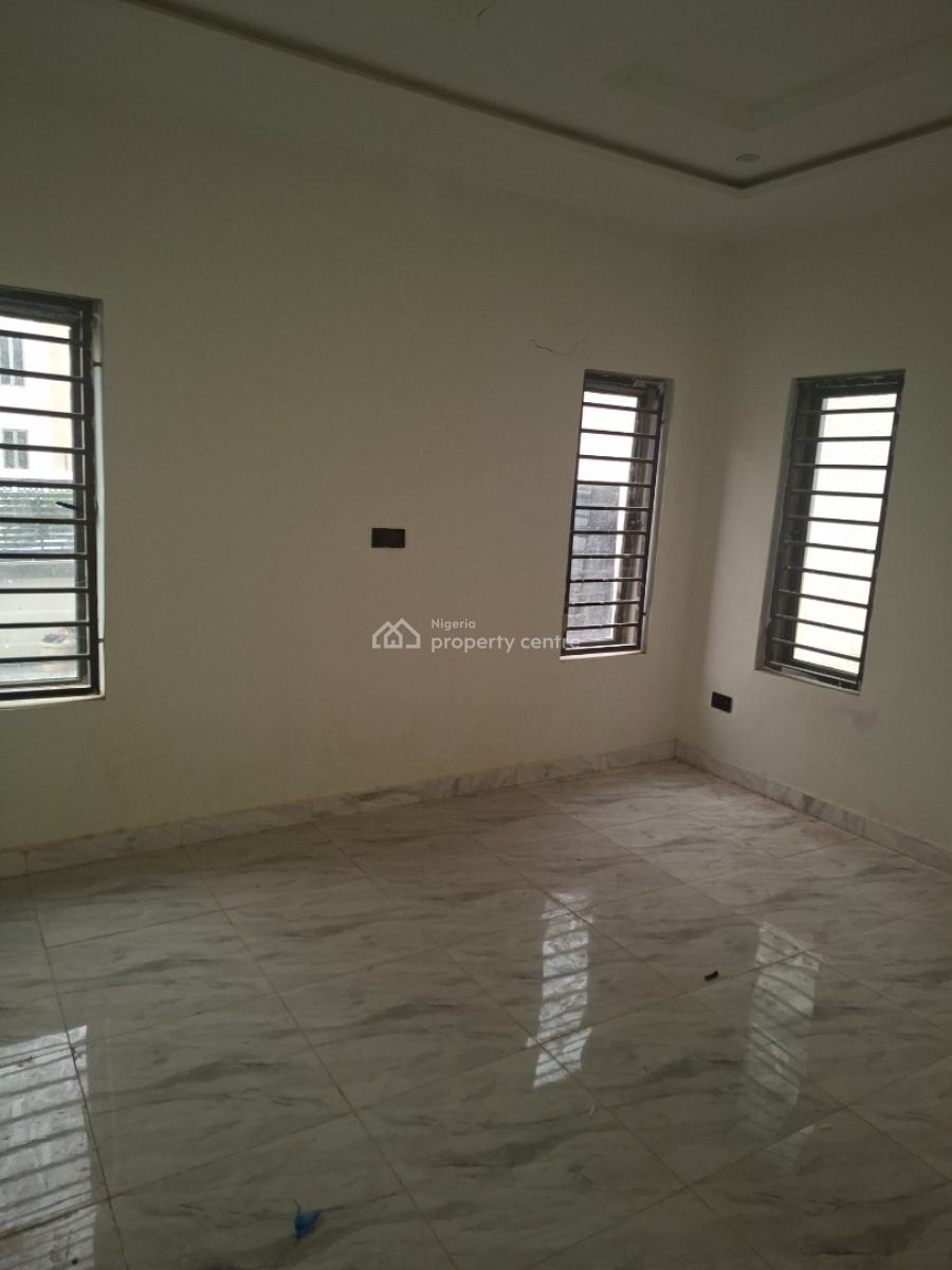 a Luxurious 3 Bedroom Block of Flats, Femi Gbajamilah Street, Jahi, Abuja, Flat / Apartment for Rent
