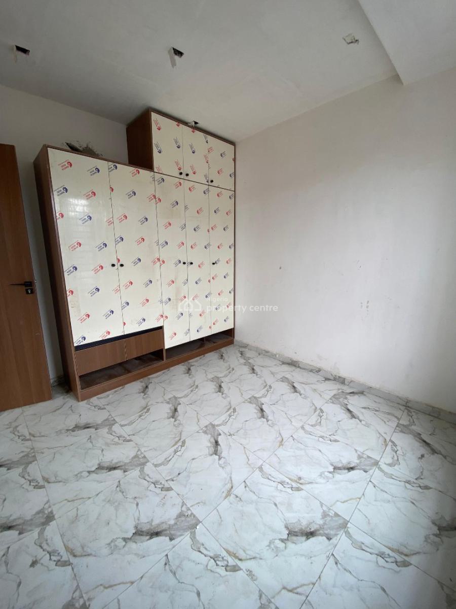 Fully Automated 1 Bedroom Apartment with Elevator, Pool, Gym, Orchid, Lekki, Lagos, Flat / Apartment for Sale
